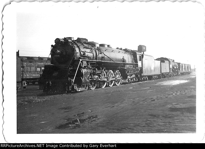 CNW 4-8-4 #3034 - Chicago & North Western